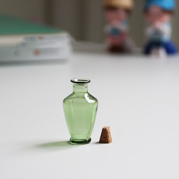 PandaHall Glass Dried Flower Vase Ornaments, Micro Landscape Home Dollhouse Accessories, Pretending Prop Decorations, Light Green, 20x35mm...
PandaHall Glass Dried Flower Vase Ornaments, Micro Landscape Home Dollhouse Accessories, Pretending Prop Decorations, Light Green, 20x35mm...
