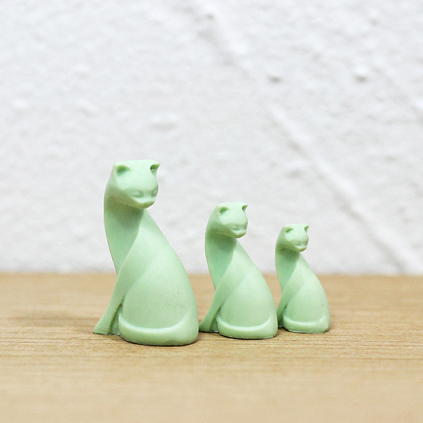PandaHall 3 Sizes Resin Cat Miniature Ornaments, for Desk Living Room Home Garden Decoration, Light Green, 14~23x9~14x5~9mm, 3pcs/set Resin...
PandaHall 3 Sizes Resin Cat Miniature Ornaments, for Desk Living Room Home Garden Decoration, Light Green, 14~23x9~14x5~9mm, 3pcs/set Resin...