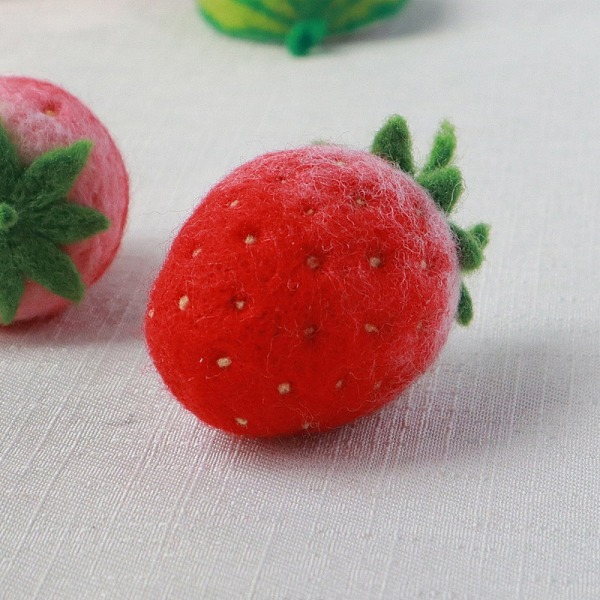 PandaHall Strawberry Needle Felting Kit, including Instructions, 1Pc Foam, 3Pcs Needles, 6 Colors Wool, Mixed Color, 50x40x40mm Wool..., Multicolor
PandaHall Strawberry Needle Felting Kit, including Instructions, 1Pc Foam, 3Pcs Needles, 6 Colors Wool, Mixed Color, 50x40x40mm Wool..., Multicolor