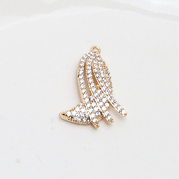 PandaHall Brass Micro Pave Cubic Zirconia Pendants, Golden, Moon, 24x17mm Brass+Cubic Zirconia Moon Clear
PandaHall Brass Micro Pave Cubic Zirconia Pendants, Golden, Moon, 24x17mm Brass+Cubic Zirconia Moon Clear