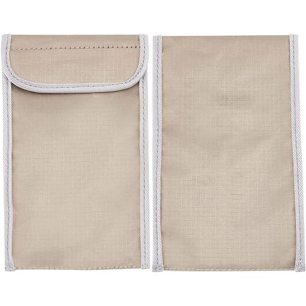 PandaHall OLYCRAFT 2pcs Anti Radiation Cell Phone Sleeve Security Pouch Faraday Bag 5G GPS EMF RFID Signal Blocking Bag Shielding Pouch for..., Silver
PandaHall OLYCRAFT 2pcs Anti Radiation Cell Phone Sleeve Security Pouch Faraday Bag 5G GPS EMF RFID Signal Blocking Bag Shielding Pouch for..., Silver