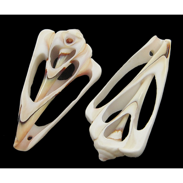 PandaHall Shell Pendants, White, 40~52x20~25x7mm, Hole: 1mm, about 45~50pcs/500g Spiral Shell Shell Shape White
PandaHall Shell Pendants, White, 40~52x20~25x7mm, Hole: 1mm, about 45~50pcs/500g Spiral Shell Shell Shape White