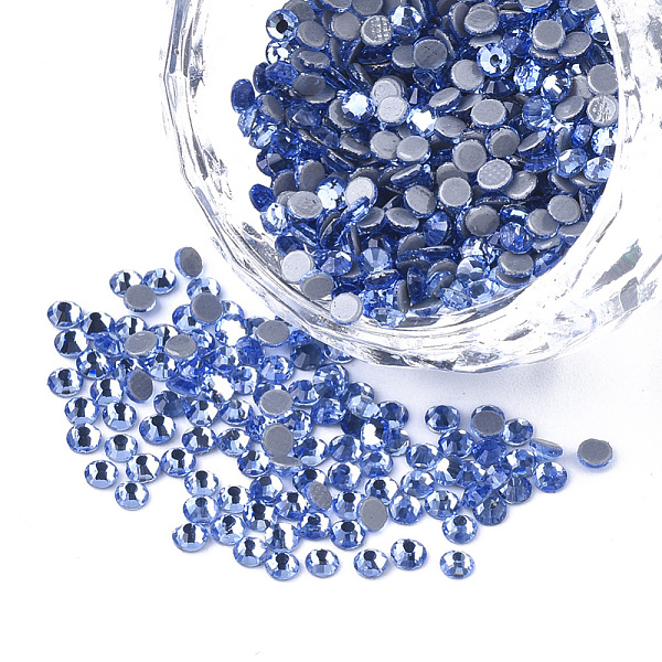 PandaHall Hotfix Rhinestone, Glass Rhinestone Flat Back Cabochons, Half Round, Sapphire, SS6, 1.9~2x1mm, about 1440pcs/bag Glass Rhinestone..., Blue
PandaHall Hotfix Rhinestone, Glass Rhinestone Flat Back Cabochons, Half Round, Sapphire, SS6, 1.9~2x1mm, about 1440pcs/bag Glass Rhinestone..., Blue