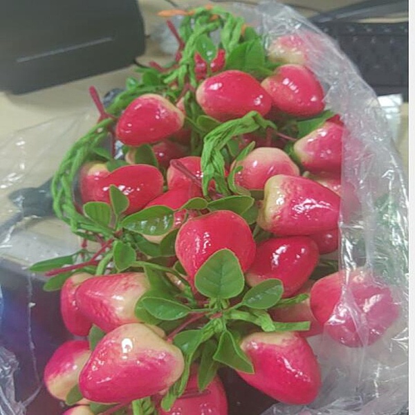 PandaHall Foam Artificial Strawberry Model, Simulation Fruit, for Home Display Decorations, Orange Red, 553x84x41mm Foam Strawberry
PandaHall Foam Artificial Strawberry Model, Simulation Fruit, for Home Display Decorations, Orange Red, 553x84x41mm Foam Strawberry