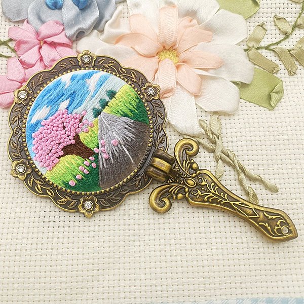 PandaHall DIY Foldable Handheld Mirror Embroidery Starter Kit, including Plastic Embroidery Frame, Cloth, Iron Needle, Cotton Threads, Brass...
PandaHall DIY Foldable Handheld Mirror Embroidery Starter Kit, including Plastic Embroidery Frame, Cloth, Iron Needle, Cotton Threads, Brass...