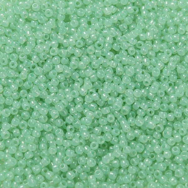 PandaHall TOHO Round Seed Beads, Japanese Seed Beads, (1144) Milky Kiwi, 11/0, 2.2mm, Hole: 0.8mm, about 5555pcs/50g Glass Green
PandaHall TOHO Round Seed Beads, Japanese Seed Beads, (1144) Milky Kiwi, 11/0, 2.2mm, Hole: 0.8mm, about 5555pcs/50g Glass Green