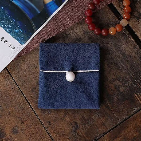 PandaHall Burlap Packing Button Pouches Bags, for Jewelry Packaging, Rectangle, Prussian Blue, 9.3x8.5x0.8~1.45cm Burlap Rectangle
PandaHall Burlap Packing Button Pouches Bags, for Jewelry Packaging, Rectangle, Prussian Blue, 9.3x8.5x0.8~1.45cm Burlap Rectangle