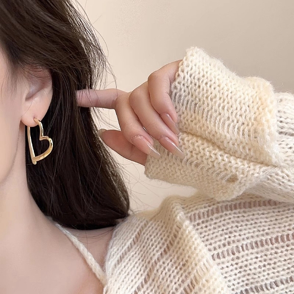 PandaHall Heart Alloy Hoop Earrings, with 925 Sterling Silver Pins, Golden, 50x50mm Alloy Heart
PandaHall Heart Alloy Hoop Earrings, with 925 Sterling Silver Pins, Golden, 50x50mm Alloy Heart