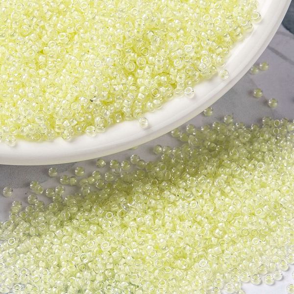 PandaHall MIYUKI Round Rocailles Beads, Japanese Seed Beads, (RRHB267) Pale Yellow Lined Crystal AB, 15/0, 1.5mm, Hole: 0.7mm, about...
PandaHall MIYUKI Round Rocailles Beads, Japanese Seed Beads, (RRHB267) Pale Yellow Lined Crystal AB, 15/0, 1.5mm, Hole: 0.7mm, about...