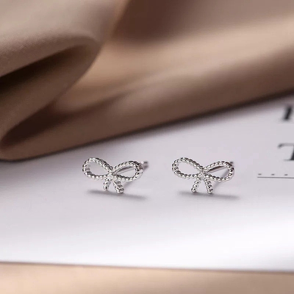 PandaHall Alloy Earrings for Women, with 925 Sterling Silver Pin, Bowknot, 10mm Alloy Bowknot
PandaHall Alloy Earrings for Women, with 925 Sterling Silver Pin, Bowknot, 10mm Alloy Bowknot