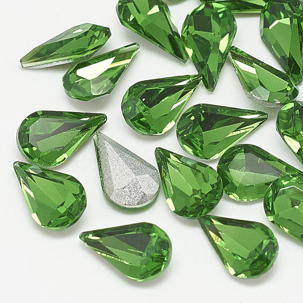 PandaHall Pointed Back Glass Rhinestone Cabochons, Back Plated, Faceted, teardrop, Emerald, 8x5x3mm Glass Rhinestone Teardrop Green
PandaHall Pointed Back Glass Rhinestone Cabochons, Back Plated, Faceted, teardrop, Emerald, 8x5x3mm Glass Rhinestone Teardrop Green
