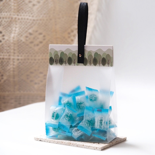 PandaHall Plastic Transparent Gift Bag, Storage Bags, Self Seal Bag, Top Seal, Rectangle, with Cartoon Card and Sling, Hole and Nail, Dark...
PandaHall Plastic Transparent Gift Bag, Storage Bags, Self Seal Bag, Top Seal, Rectangle, with Cartoon Card and Sling, Hole and Nail, Dark...