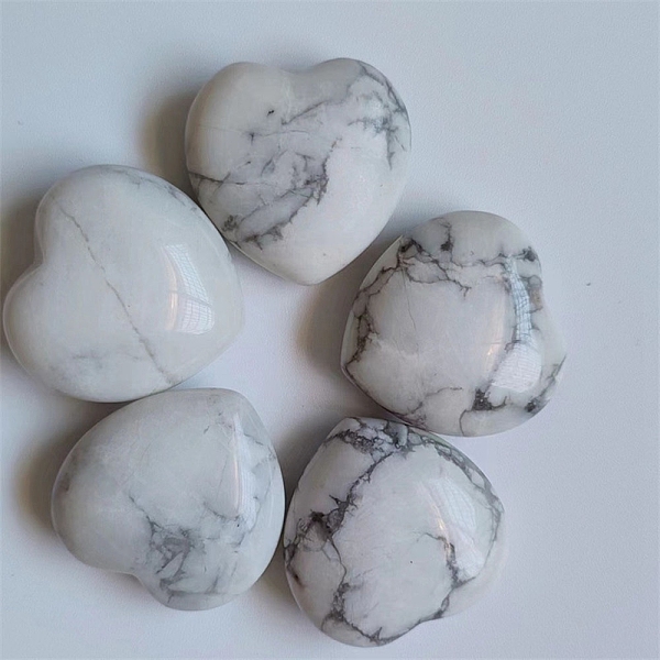PandaHall Natural Howlite Display Decorations, Home Decoration Supplies, Heart, 25x25x10mm Howlite Heart
PandaHall Natural Howlite Display Decorations, Home Decoration Supplies, Heart, 25x25x10mm Howlite Heart