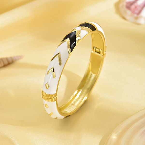 PandaHall Golden Alloy Enamel Bangle, Arrow Pattern, White, No Size Alloy White
PandaHall Golden Alloy Enamel Bangle, Arrow Pattern, White, No Size Alloy White