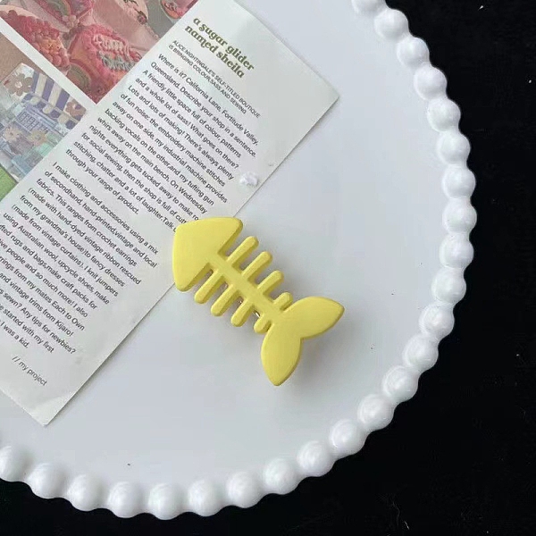 PandaHall Macaron Color Plastic Alligator Hair Clips, Hair Accessories for Girls Women, Fish Bone Shape, Yellow, 58x32mm Plastic Fish Yellow
PandaHall Macaron Color Plastic Alligator Hair Clips, Hair Accessories for Girls Women, Fish Bone Shape, Yellow, 58x32mm Plastic Fish Yellow