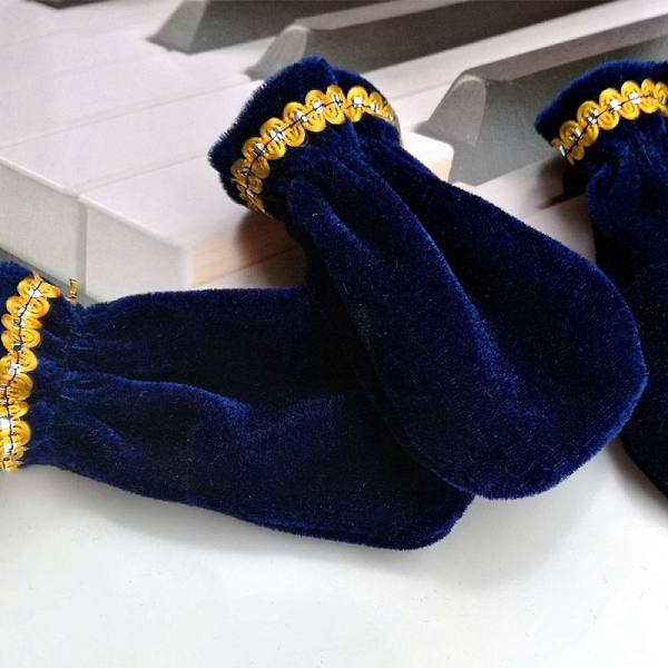 PandaHall Velvet Piano Foot Pedal Covers, Protective Dust Cover, for Piano Cleaning Care, Dark Blue, 80x60mm Velvet
PandaHall Velvet Piano Foot Pedal Covers, Protective Dust Cover, for Piano Cleaning Care, Dark Blue, 80x60mm Velvet