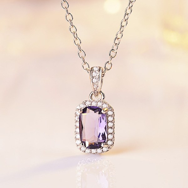 PandaHall Rhinestone Pendants, with Brass Setting and Clear Cubic Zirconia, Rectangle, Clear, Platinum, Tanzanite, 18x8.5x5mm, Hole: 3x2mm...
PandaHall Rhinestone Pendants, with Brass Setting and Clear Cubic Zirconia, Rectangle, Clear, Platinum, Tanzanite, 18x8.5x5mm, Hole: 3x2mm...