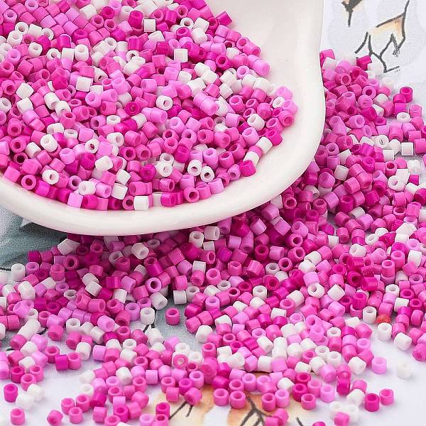 PandaHall Baking Paint Glass Seed Beads, Cylinder, Magenta, 2x1.5mm, Hole: 1mm, about 5599pcs/50g Glass Pink
PandaHall Baking Paint Glass Seed Beads, Cylinder, Magenta, 2x1.5mm, Hole: 1mm, about 5599pcs/50g Glass Pink