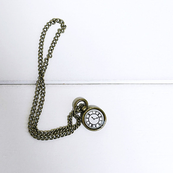 PandaHall Alloy Pocket Watch, for Home Decoration, Dollhouse, Antique Bronze, 12x8mm Alloy Clock
PandaHall Alloy Pocket Watch, for Home Decoration, Dollhouse, Antique Bronze, 12x8mm Alloy Clock