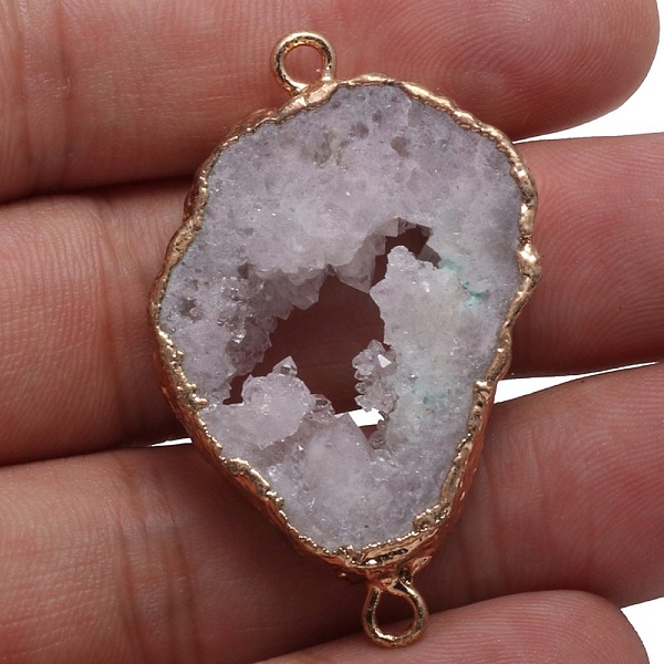 PandaHall Natural Botswana Druzy Geode Agate Links, with Golden Tone Brass Findings, Nuggets, White, 30~35x30~35mm Druzy Agate Nuggets White
PandaHall Natural Botswana Druzy Geode Agate Links, with Golden Tone Brass Findings, Nuggets, White, 30~35x30~35mm Druzy Agate Nuggets White
