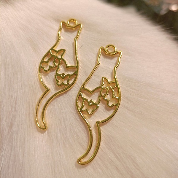 PandaHall Zinc Alloy Kitten Open Back Bezel Pendants, for DIY UV Resin, Epoxy Resin, Pressed Flower Jewelry, Long-Lasting Plated, Cat with...
PandaHall Zinc Alloy Kitten Open Back Bezel Pendants, for DIY UV Resin, Epoxy Resin, Pressed Flower Jewelry, Long-Lasting Plated, Cat with...