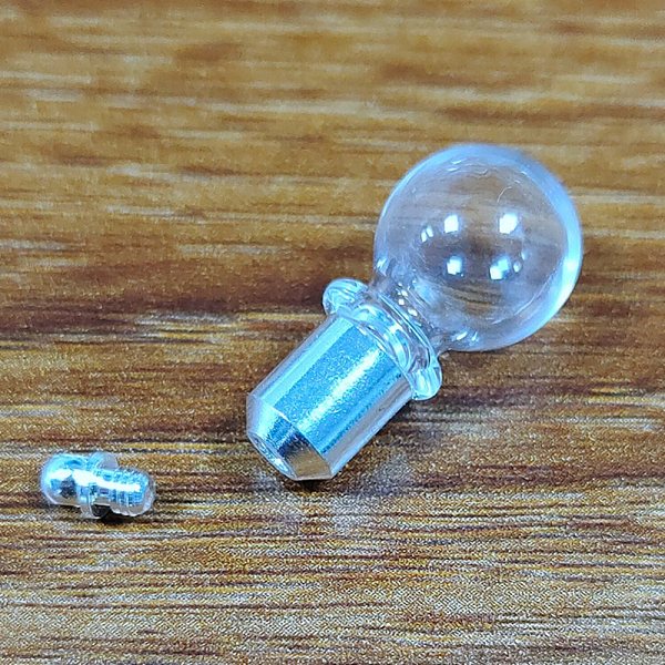 PandaHall Empty Glass Bottle Pendant Decoration, Wishing Bottle, with Brass Screw Caps, Round, Silver, Silver, 28x12mm, Hole: 2mm, Ball: 6mm..., Clear
PandaHall Empty Glass Bottle Pendant Decoration, Wishing Bottle, with Brass Screw Caps, Round, Silver, Silver, 28x12mm, Hole: 2mm, Ball: 6mm..., Clear