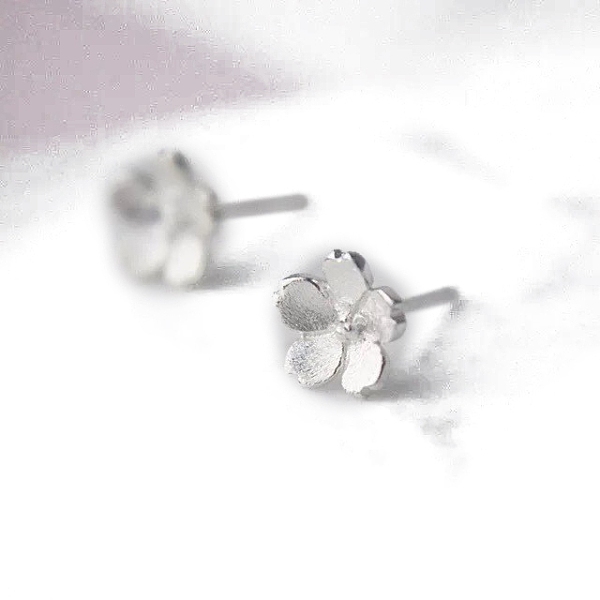 PandaHall Alloy Earrings for Women, with 925 Sterling Silver Pin, Flower, 10mm Alloy Flower
PandaHall Alloy Earrings for Women, with 925 Sterling Silver Pin, Flower, 10mm Alloy Flower