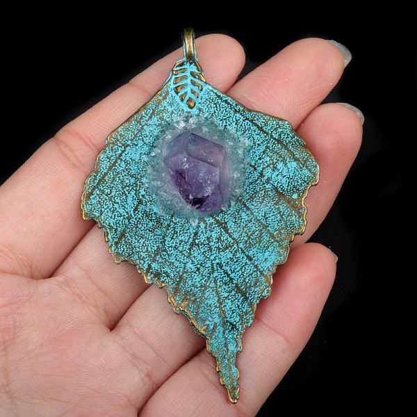 PandaHall Natural Amethyst Pendants, with Alloy Leaf, Purple, 66x45x6mm Alloy Leaf Purple
PandaHall Natural Amethyst Pendants, with Alloy Leaf, Purple, 66x45x6mm Alloy Leaf Purple
