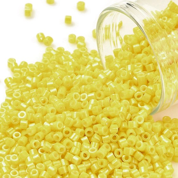 PandaHall Cylinder Seed Beads, Opaque Colours Luster, Uniform Size, Gold, 2x1.5mm, Hole: 0.8mm, about 40000pcs/bag, about 450g/bag Glass...
PandaHall Cylinder Seed Beads, Opaque Colours Luster, Uniform Size, Gold, 2x1.5mm, Hole: 0.8mm, about 40000pcs/bag, about 450g/bag Glass...