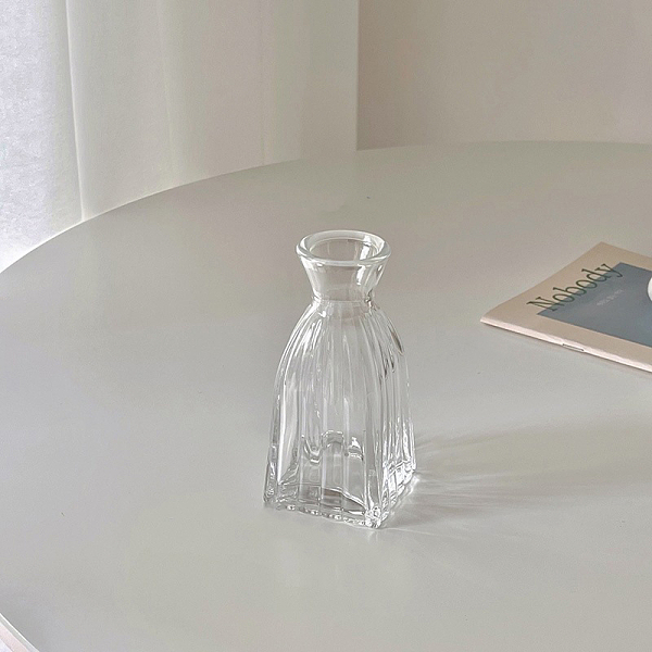 PandaHall Mini Glass Vase, Micro Landscape Dollhouse Accessories, Pretending Prop Decorations, Clear, 55x55x110mm Glass Vase Clear
PandaHall Mini Glass Vase, Micro Landscape Dollhouse Accessories, Pretending Prop Decorations, Clear, 55x55x110mm Glass Vase Clear