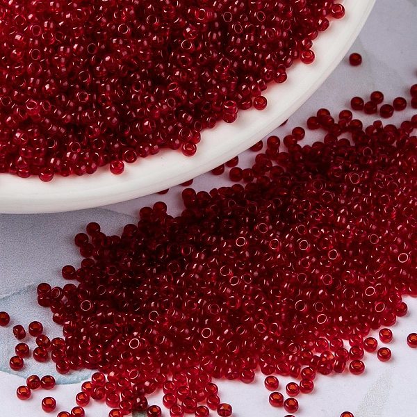 

PandaHall MIYUKI Round Rocailles Beads, Japanese Seed Beads, 15/0, (RR141) Transparent Ruby, 1.5mm, Hole: 0.7mm, about 5555pcs/10g Glass Red