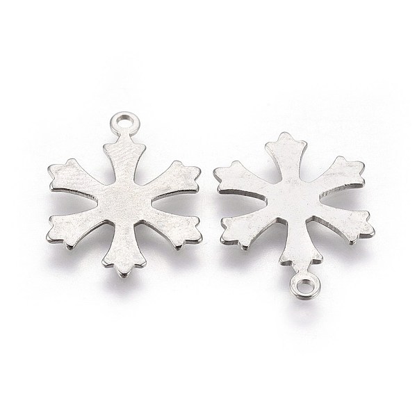 

PandaHall 201 Stainless Steel Pendants, Snowflake, Stainless Steel Color, 18x14.5x0.7mm, Hole: 1.4mm 201 Stainless Steel Snowflake