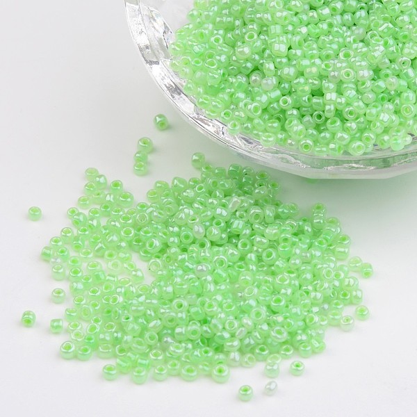 

PandaHall 12/0 Ceylon Round Glass Seed Beads, Pale Green, Size: about 2mm in diameter, hole:1mm, about 3303pcs/50g Glass Green