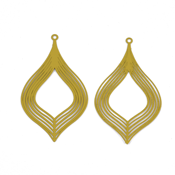 

PandaHall 430 Stainless Steel Filigree Pendants, Spray Painted, Etched Metal Embellishments, Leaf, Goldenrod, 39x22x0.5mm, Hole: 1.2mm..., Gold