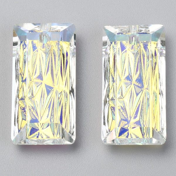 

PandaHall Embossed Glass Rhinestone Pendants, Rectangle, Faceted, Crystal AB, 20x10x5mm, Hole: 1.6mm Glass Rectangle Clear
