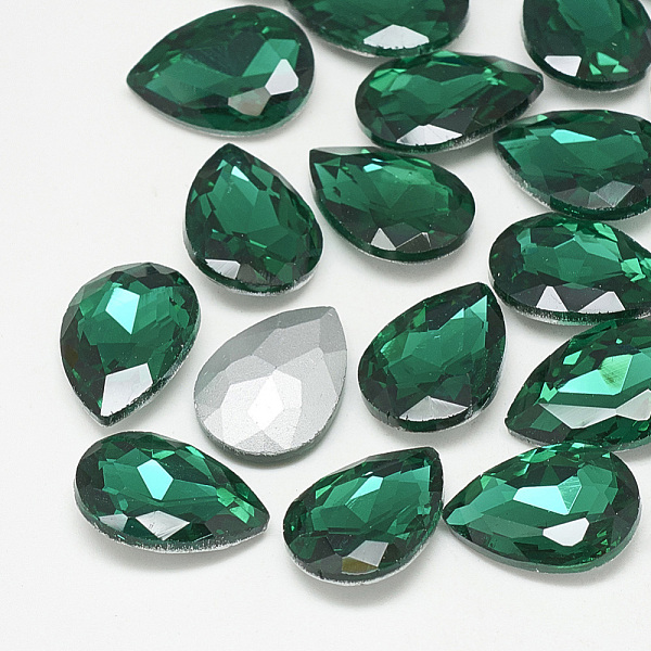 

PandaHall Pointed Back Glass Rhinestone Cabochons, Back Plated, Faceted, teardrop, Med.Emerald, 10x7x4mm Glass Rhinestone Teardrop Green