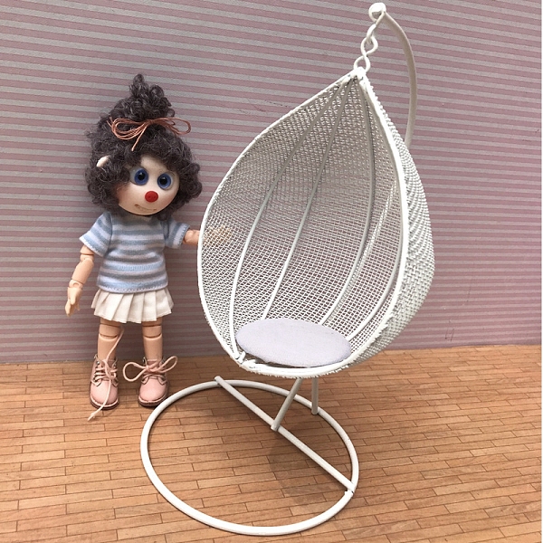 

PandaHall Miniature Iron Swing Hanging Basket Rocking Chairs, Micro Landscape Dollhouse Accessories, Pretending Prop Decorations, White...