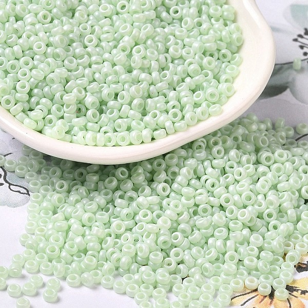 

PandaHall Baking Paint Glass Seed Beads, Donut, Mint Cream, 8/0, 2.5~3x1~1.5mm, Hole: 1~1.2mm, about 40909pcs/1pound Glass Donut