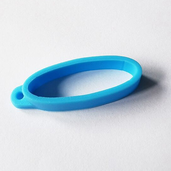 

PandaHall Silicone Pendant, for Electronic Stylus & Lighter Making, Oval, Deep Sky Blue, 46x8mm Silicone Oval