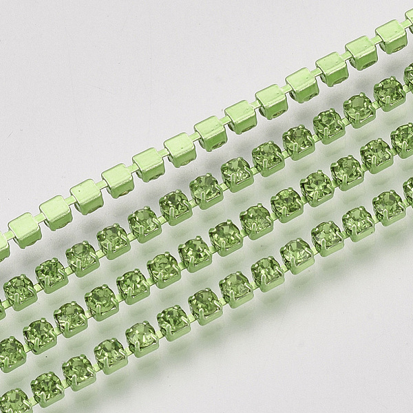 

PandaHall Electrophoresis Iron Rhinestone Strass Chains, Rhinestone Cup Chains, with Spool, Peridot, SS8.5, 2.4~2.5mm, about 10yards/roll..., Green