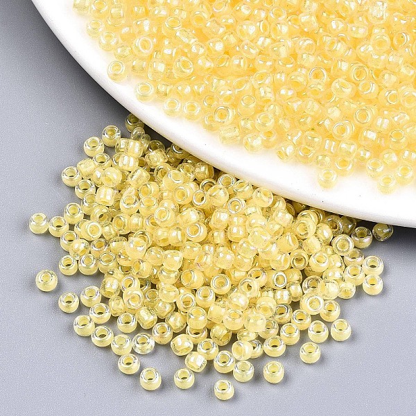 

PandaHall 6/0 Glass Seed Beads, Inside Colours, Round Hole, Round, Transparent Colours Rainbow, Light Khaki, 6/0, 4~5x2.5~4.5mm, Hole: 1.2mm...