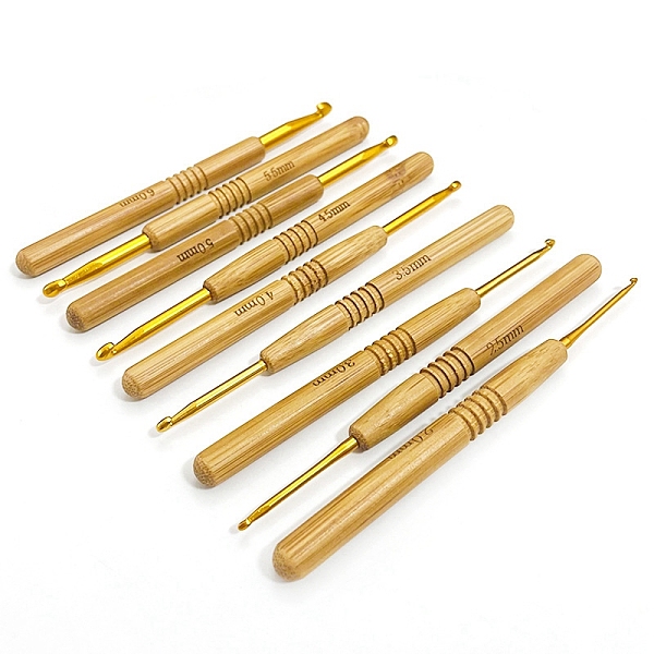 

PandaHall Aluminum Crochet Hooks Needles, with Bamboo Handle, for Braiding Crochet Sewing Tools, Tan, 135x10mm, Pin: 2~6mm, 9pcs/set..., Orange