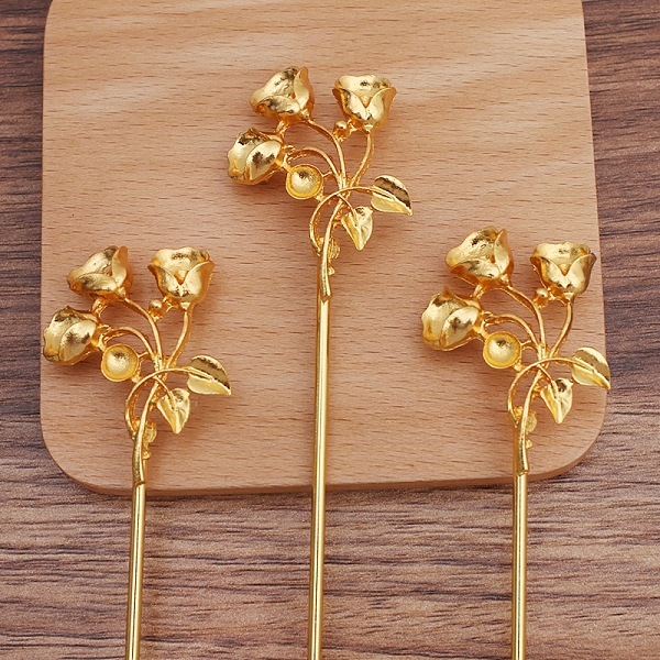 

PandaHall Iron Hair Stick Findings, with Alloy Cabochons Setting, Rose Flower, Golden, 154x33mm, Tray: 4mm and 7mm Iron