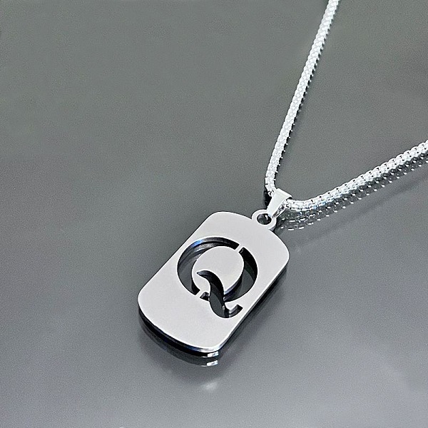 

PandaHall Titanium Steel Box Chain Necklaces, Rectangle with Letter Q Pendant Necklaces Stainless Steel Letter Q