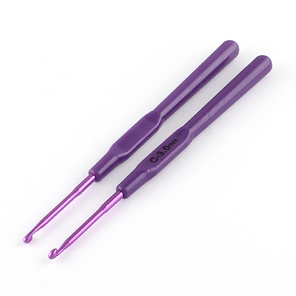 

PandaHall Aluminum Crochet Hooks with Plastic Handle Covered, Purple, Pin: 3.0mm, 140x9x7.5mm Aluminum Purple