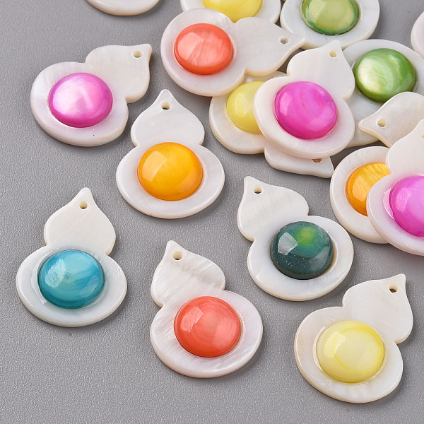 

PandaHall Natural Freshwater Shell Pendants, Dyed, Gourd/Calabash, Mixed Color, 26x8.5x5.5mm, Hole: 1.2mm Freshwater Shell Others Multicolor