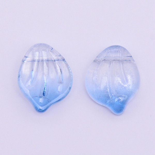 

PandaHall Handmade Lampwork Pendants, Petal, Sky Blue, 15x12.5x4mm, Hole: 1mm Lampwork Petaline