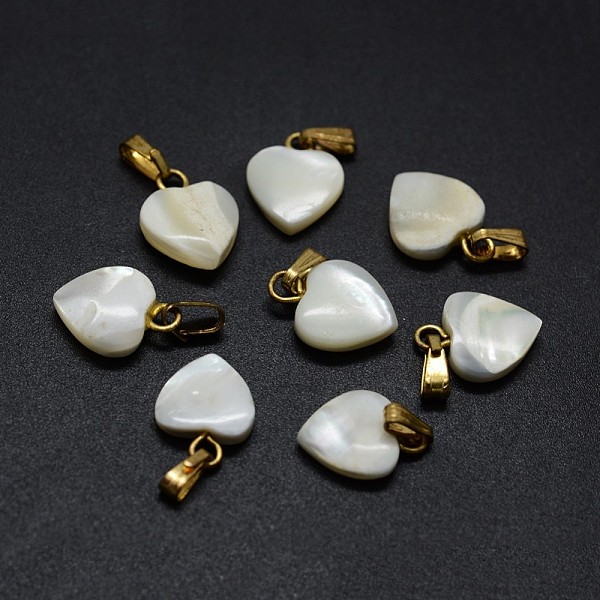 

PandaHall Shell Charms, with Brass Findings, Heart, Golden, 12~13x9~10x2~4mm, Hole: 2x5mm Shell Heart
