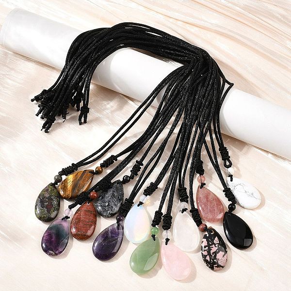 Colliers avec pendentif en forme de larme en pierre mixte naturelle et synthétique