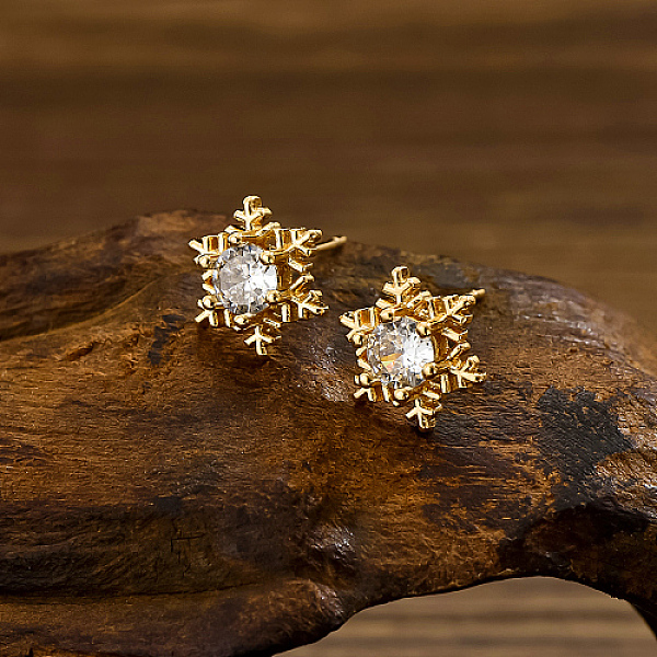 

PandaHall Stainless Steel Micro Pave Cubic Zirconia Stud Earrings, Snowflake, Real 18K Gold Plated, 12mm Stainless Steel Snowflake Clear